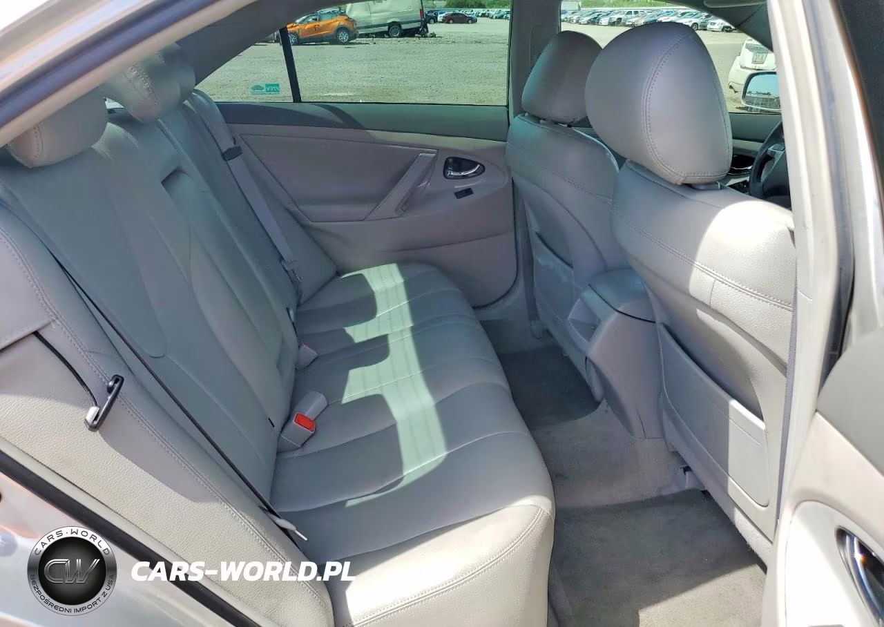2009 Toyota Camry Le VIN:4T1BE46K79U366601 - 10