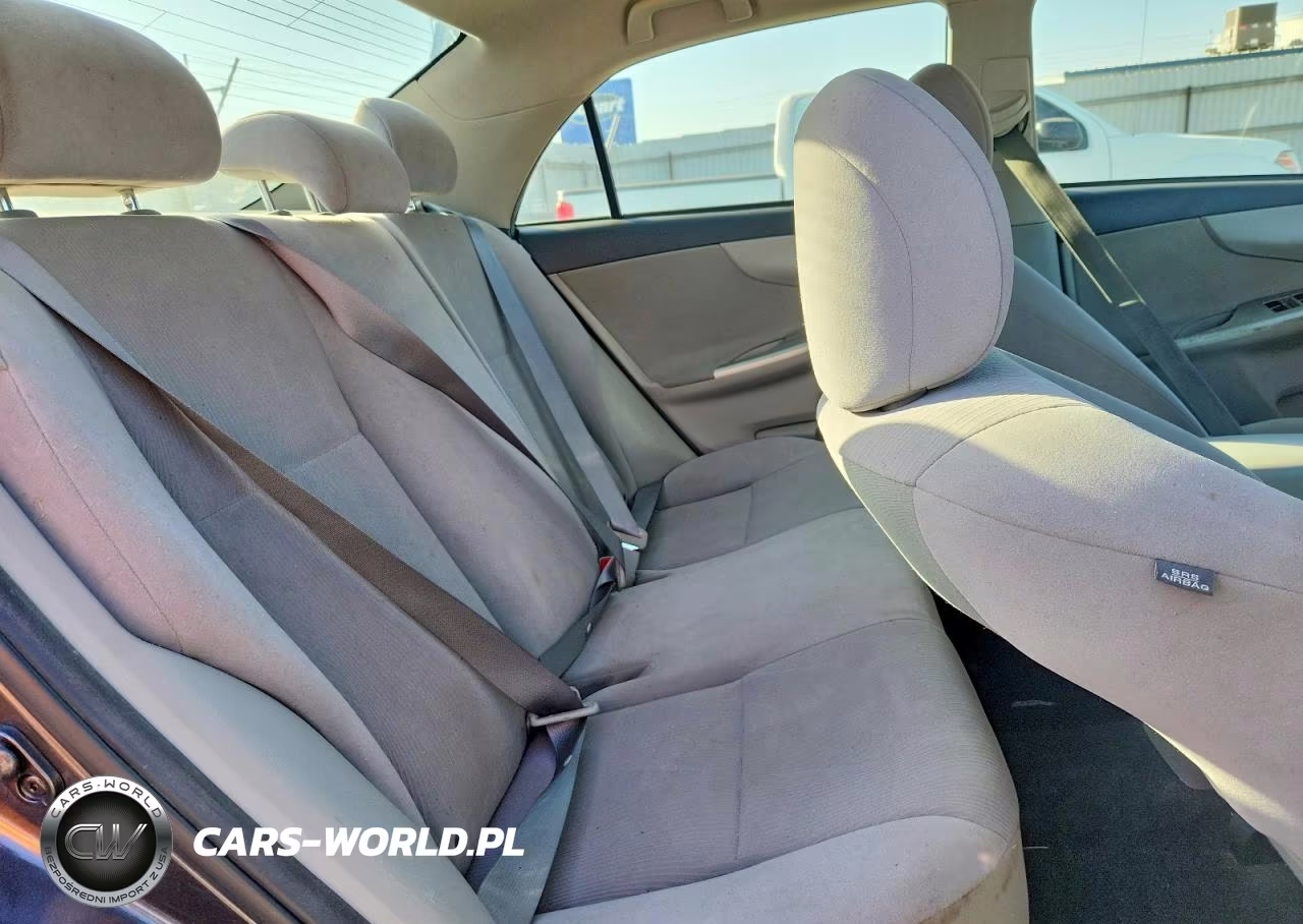 2013 Toyota Corolla Le VIN:JTDBU4EE7DJ117776 - 10