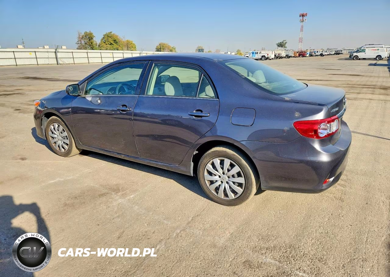 2013 Toyota Corolla Le VIN:JTDBU4EE7DJ117776 - 2