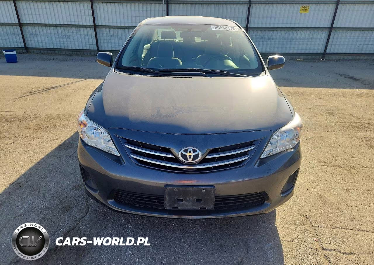 2013 Toyota Corolla Le VIN:JTDBU4EE7DJ117776 - 5