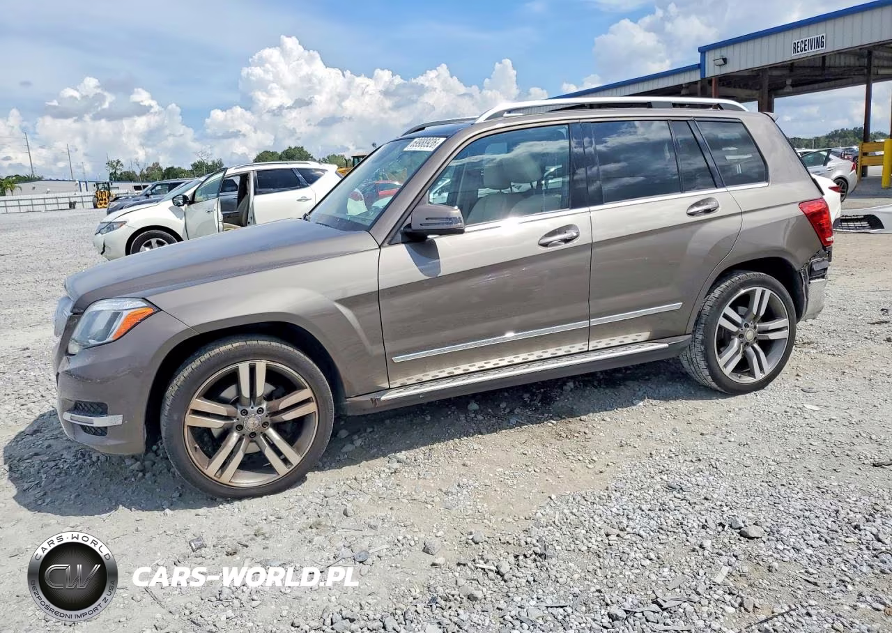 2015 Mercedes-Benz Glk 350 VIN:WDCGG5HB9FG415597 - 1