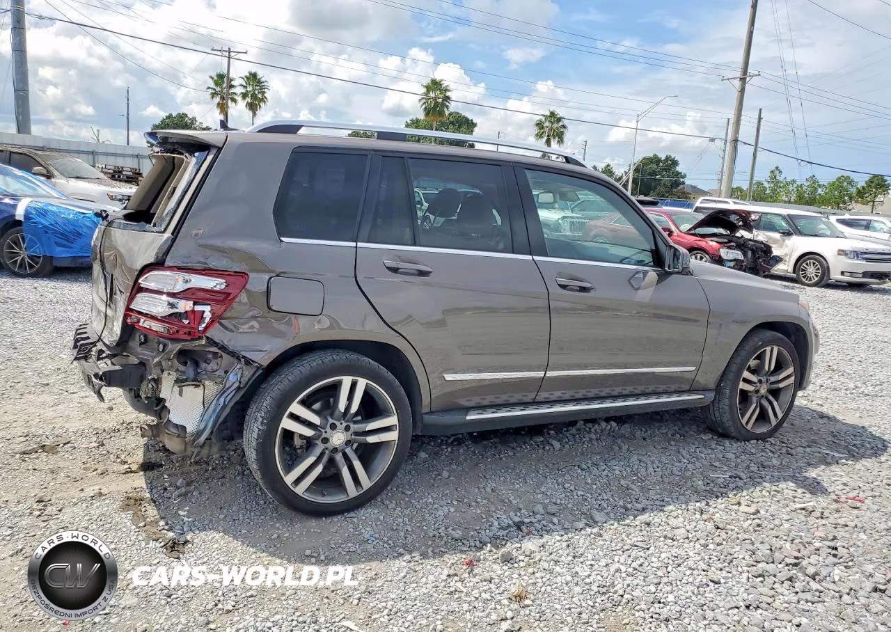 2015 Mercedes-Benz Glk 350 VIN:WDCGG5HB9FG415597 - 3