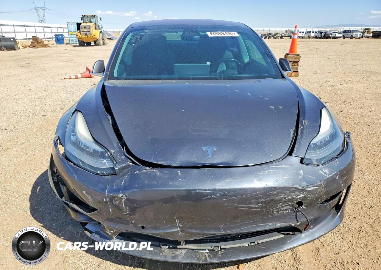 2018 Tesla Model 3 VIN:5YJ3E1EAXJF157592 - 5