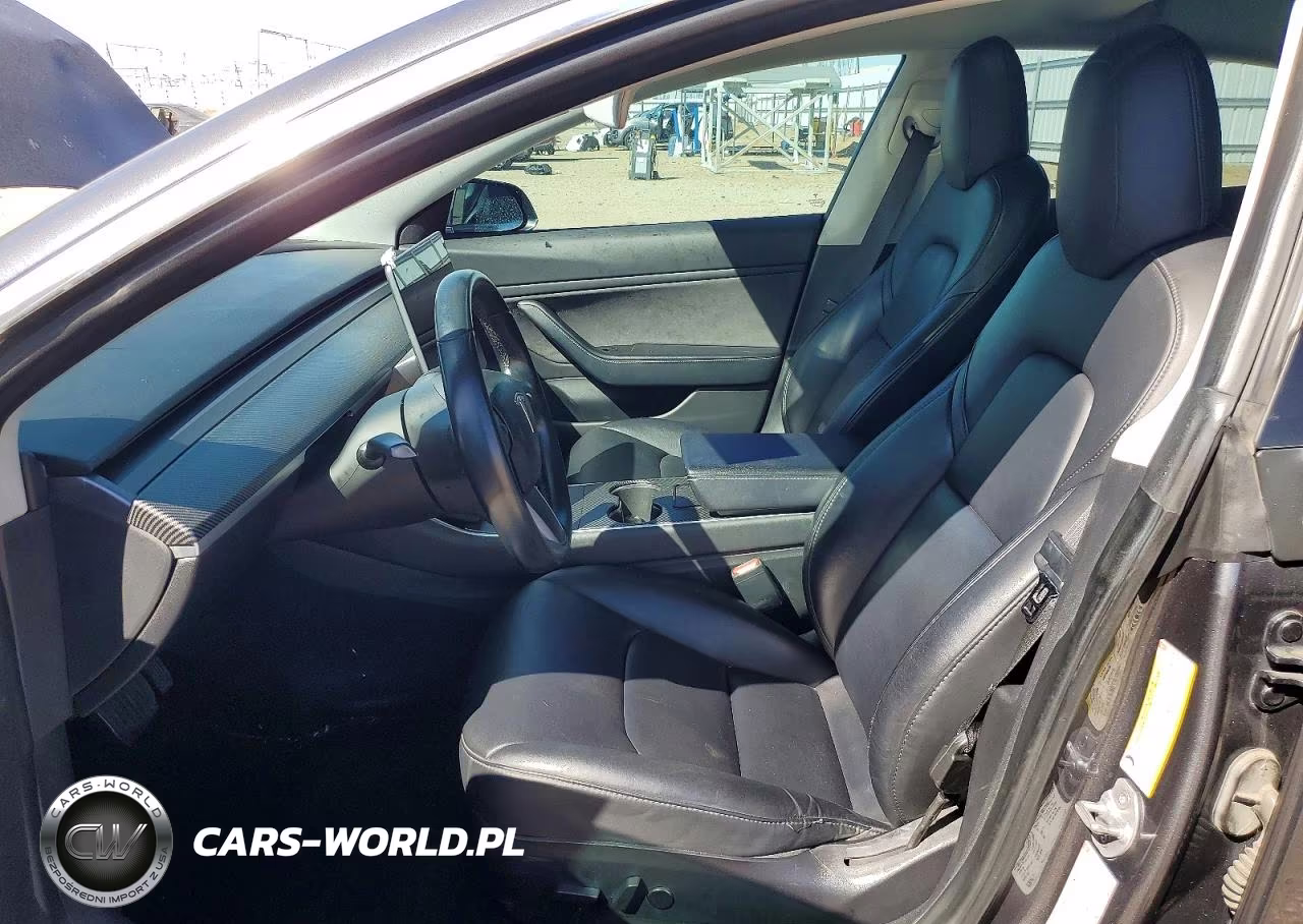 2018 Tesla Model 3 VIN:5YJ3E1EAXJF157592 - 7