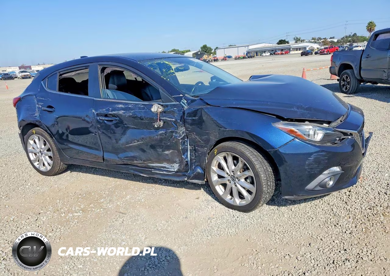 2014 Mazda 3 Touring VIN:JM1BM1L31E1199411 - 4