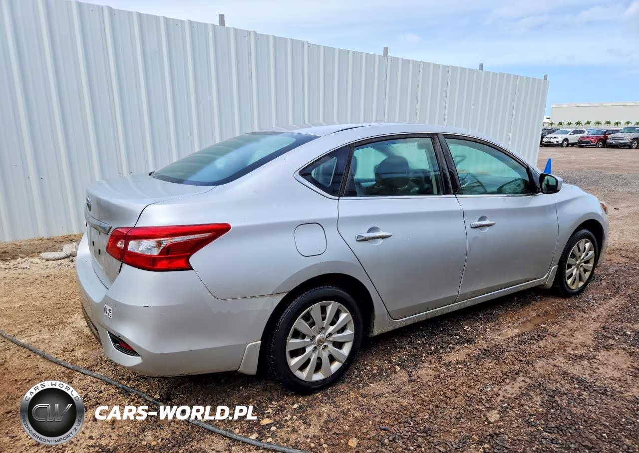 2017 Nissan Sentra S VIN:3N1AB7AP9HY272344 - 3