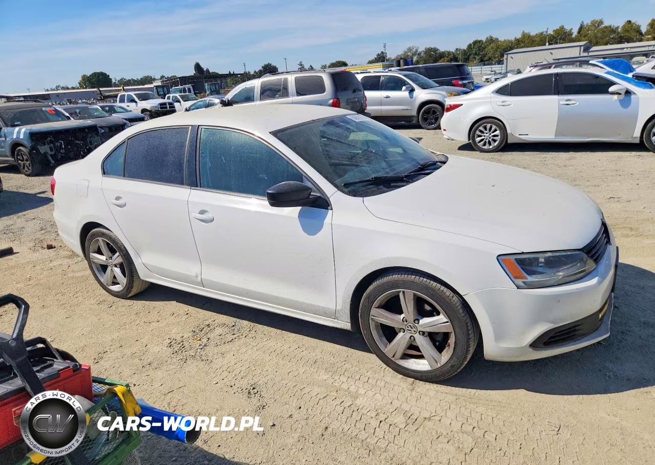 2013 Volkswagen Jetta Base VIN:3VW2K7AJ8DM238083 - 4