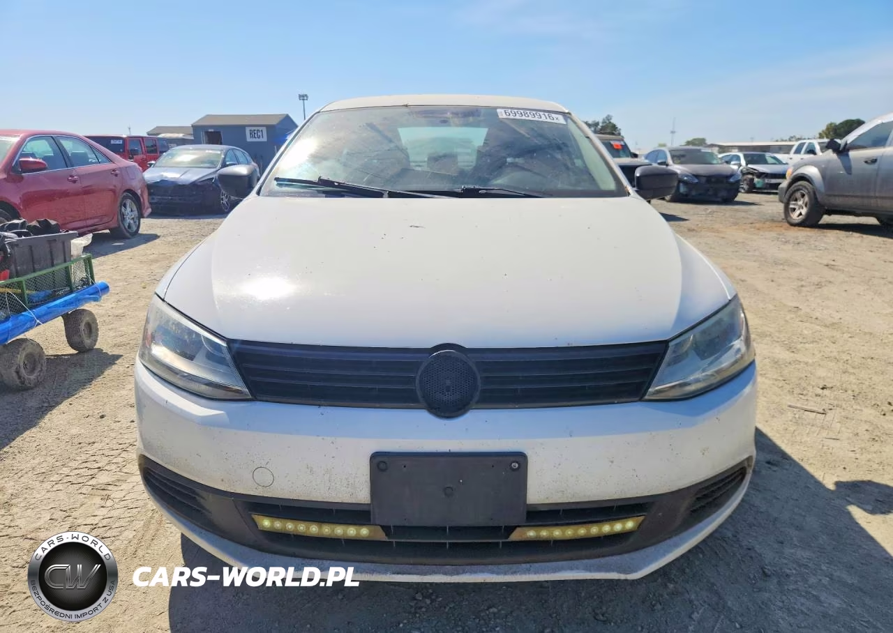 2013 Volkswagen Jetta Base VIN:3VW2K7AJ8DM238083 - 5