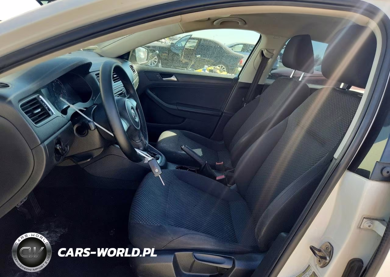 2013 Volkswagen Jetta Base VIN:3VW2K7AJ8DM238083 - 7