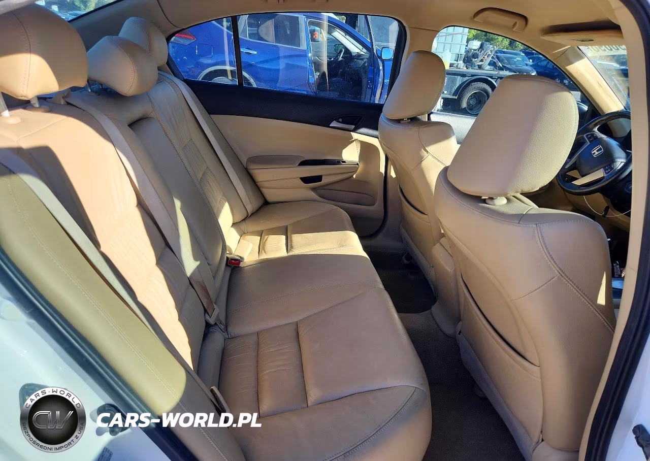 2011 Honda Accord Se VIN:1HGCP2F68BA156964 - 10