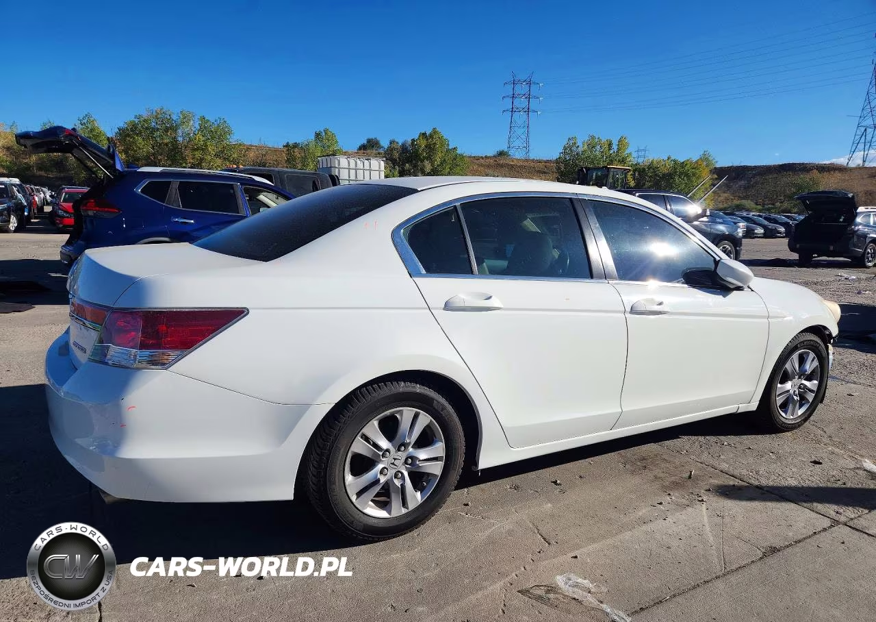 2011 Honda Accord Se VIN:1HGCP2F68BA156964 - 3