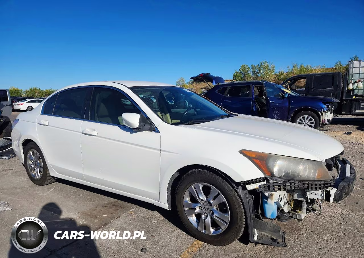 2011 Honda Accord Se VIN:1HGCP2F68BA156964 - 4