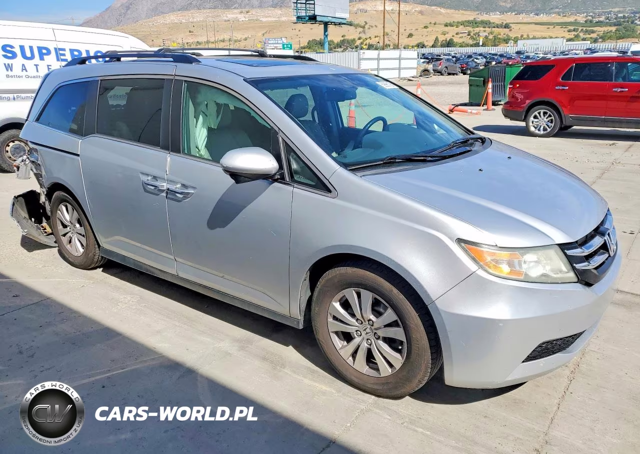 2014 Honda Odyssey Exl VIN:5FNRL5H6XEB043161 - 4