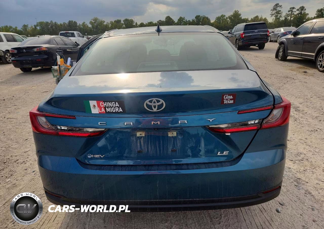 2025 Toyota Camry Le VIN:4T1DAACK3SU630832 - 6