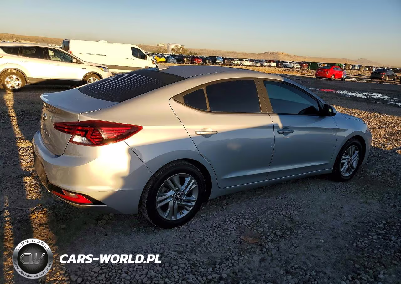2020 Hyundai Elantra Value Edition VIN:KMHD84LF1LU929365 - 3