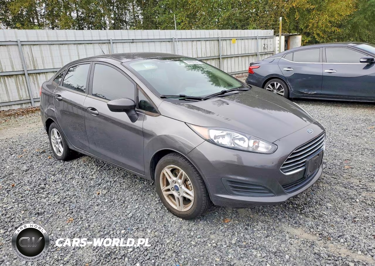 2017 Ford Fiesta Se VIN:3FADP4BJ5HM158388 - 4