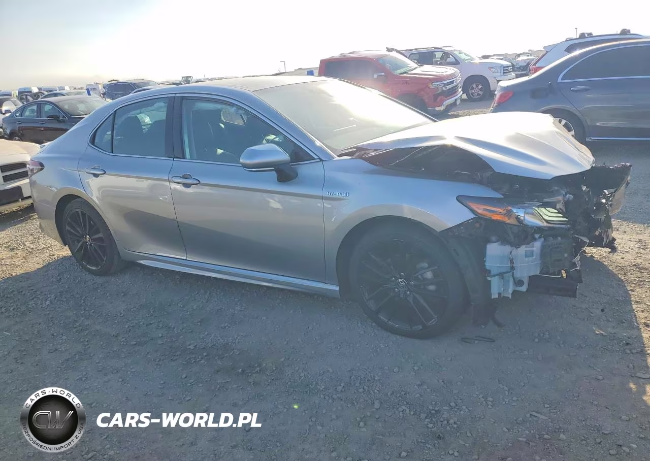 2021 Toyota Camry Xse VIN:4T1K31AK2MU551174 - 4