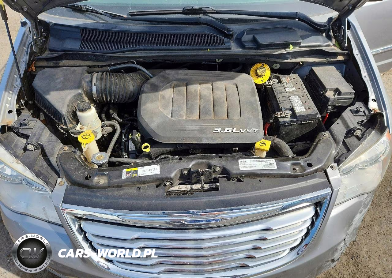 2016 Chrysler Town & Country Touring VIN:2C4RC1BG0GR191269 - 12