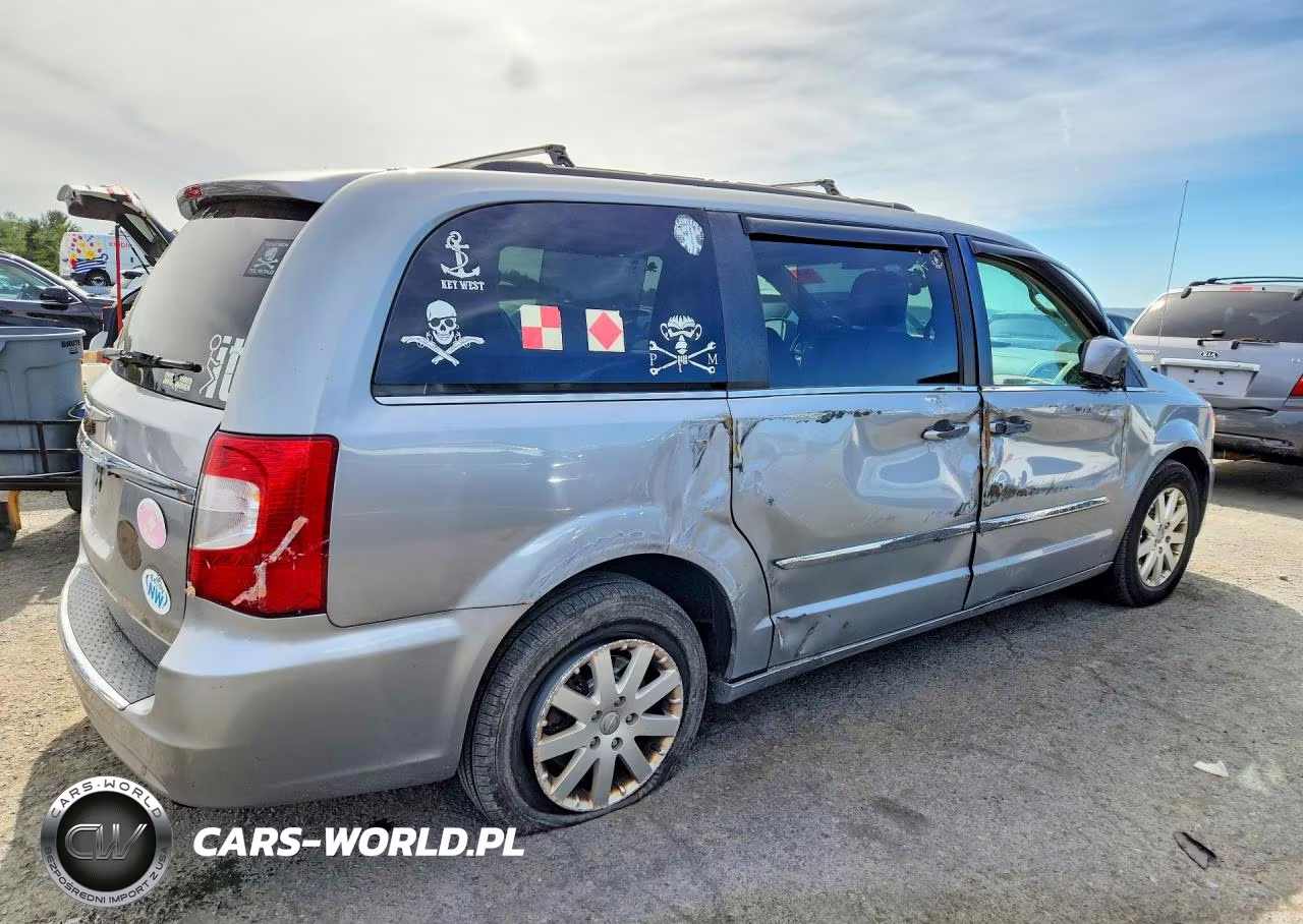 2016 Chrysler Town & Country Touring VIN:2C4RC1BG0GR191269 - 3