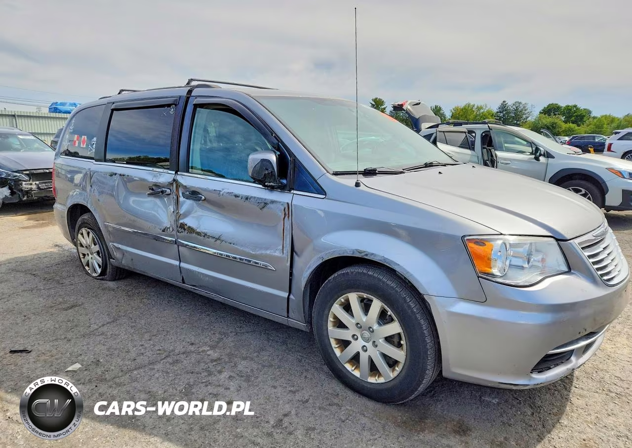 2016 Chrysler Town & Country Touring VIN:2C4RC1BG0GR191269 - 4