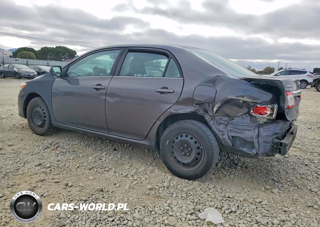 2013 Toyota Corolla Le VIN:2T1BU4EE0DC983265 - 2