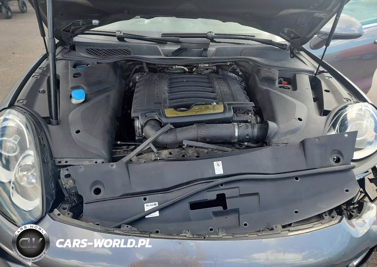 2018 Porsche Cayenne VIN:WP1AA2A21JKA01255 - 11