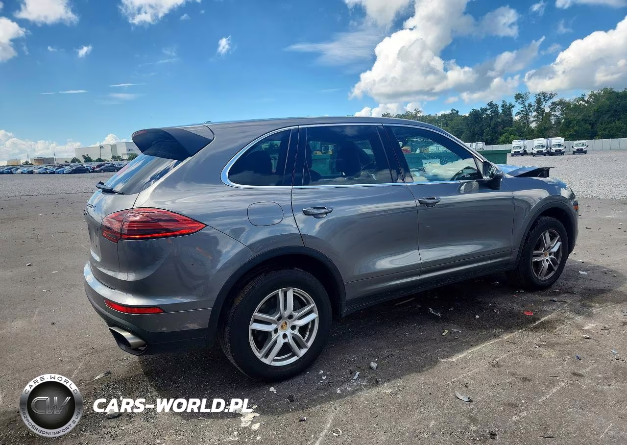 2018 Porsche Cayenne VIN:WP1AA2A21JKA01255 - 3