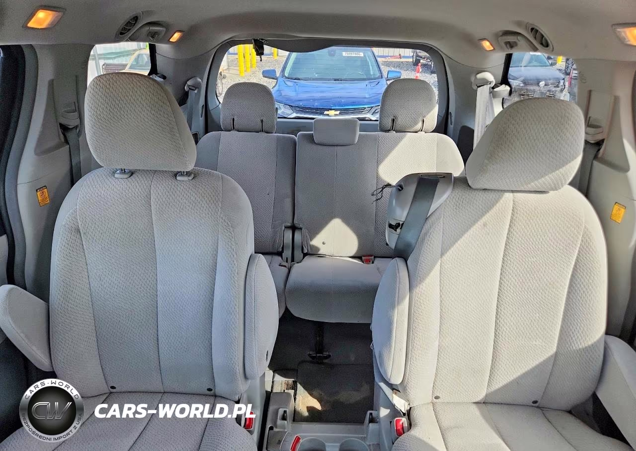 2012 Toyota Sienna Le 8-Passenger VIN:5TDKA3DC7CS013406 - 10
