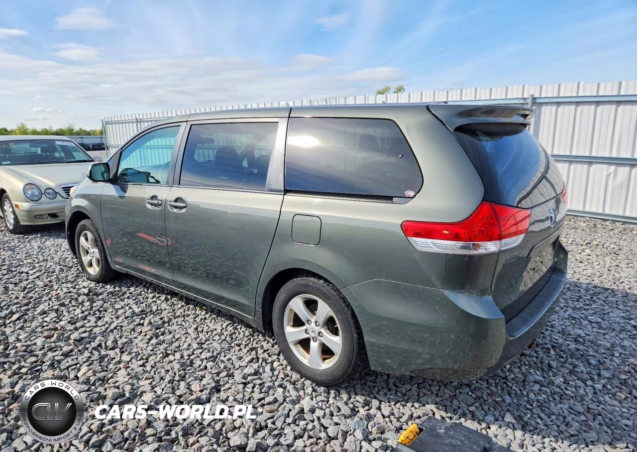 2012 Toyota Sienna Le 8-Passenger VIN:5TDKA3DC7CS013406 - 2