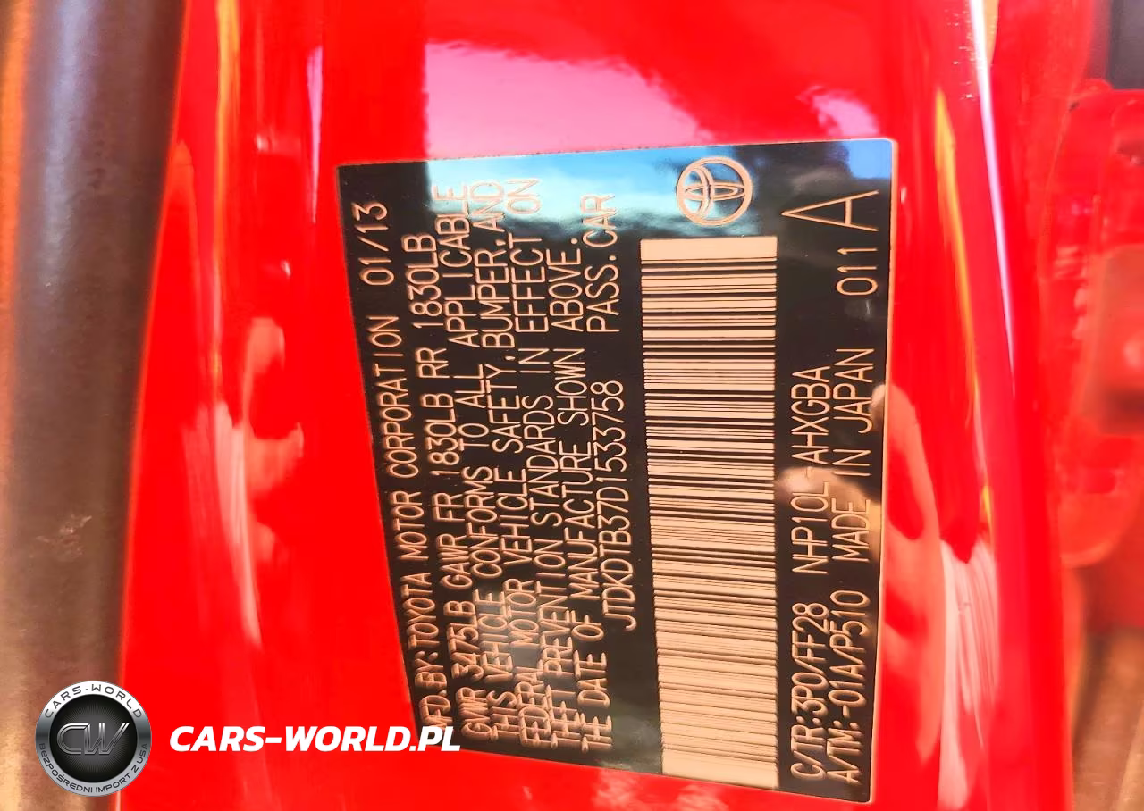 2013 Toyota Prius C Three VIN:JTDKDTB37D1533758 - 12
