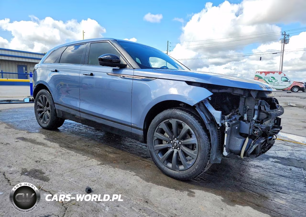 2018 Land Rover Range Rover Velar R-Dynamic Se VIN:SALYL2RX7JA708000 - 4