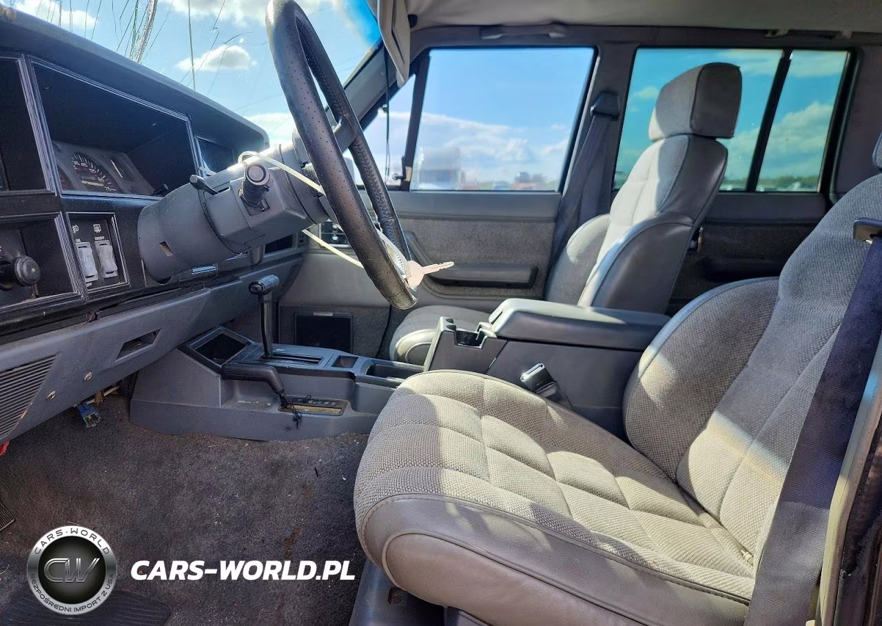 1992 Jeep Cherokee Laredo VIN:1J4FJ58S2NL234411 - 7