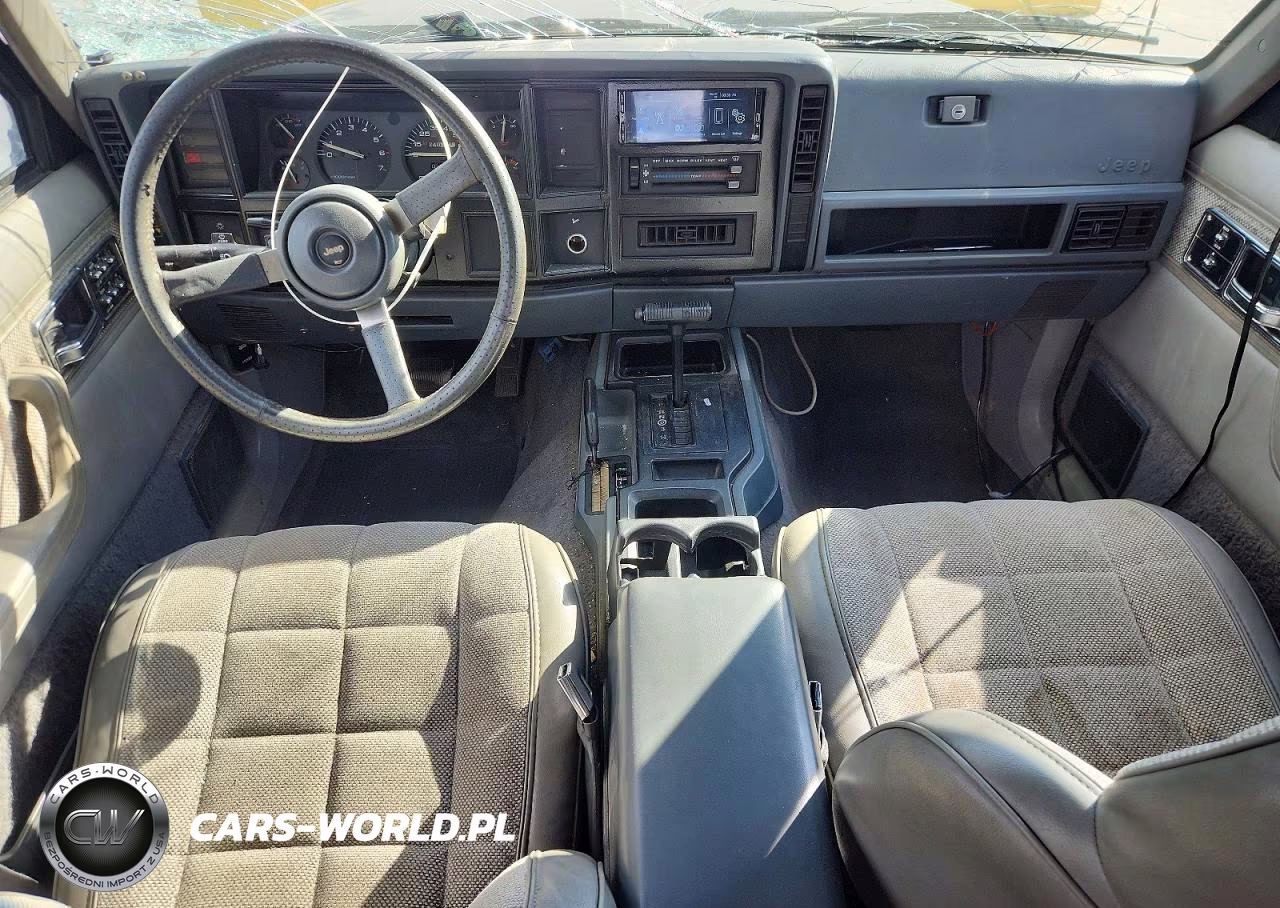 1992 Jeep Cherokee Laredo VIN:1J4FJ58S2NL234411 - 8