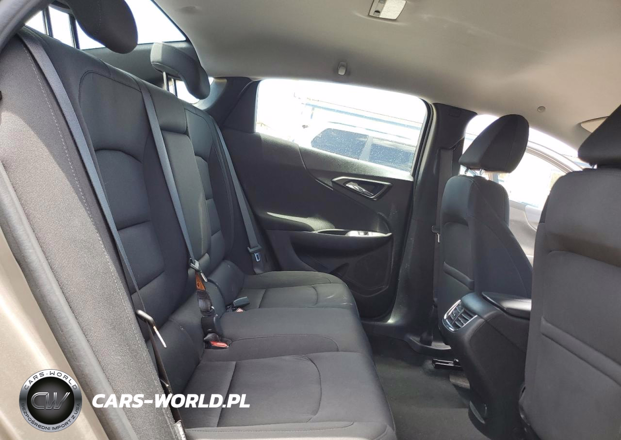 2020 Chevrolet Malibu Lt VIN:1G1ZD5ST0LF111061 - 10