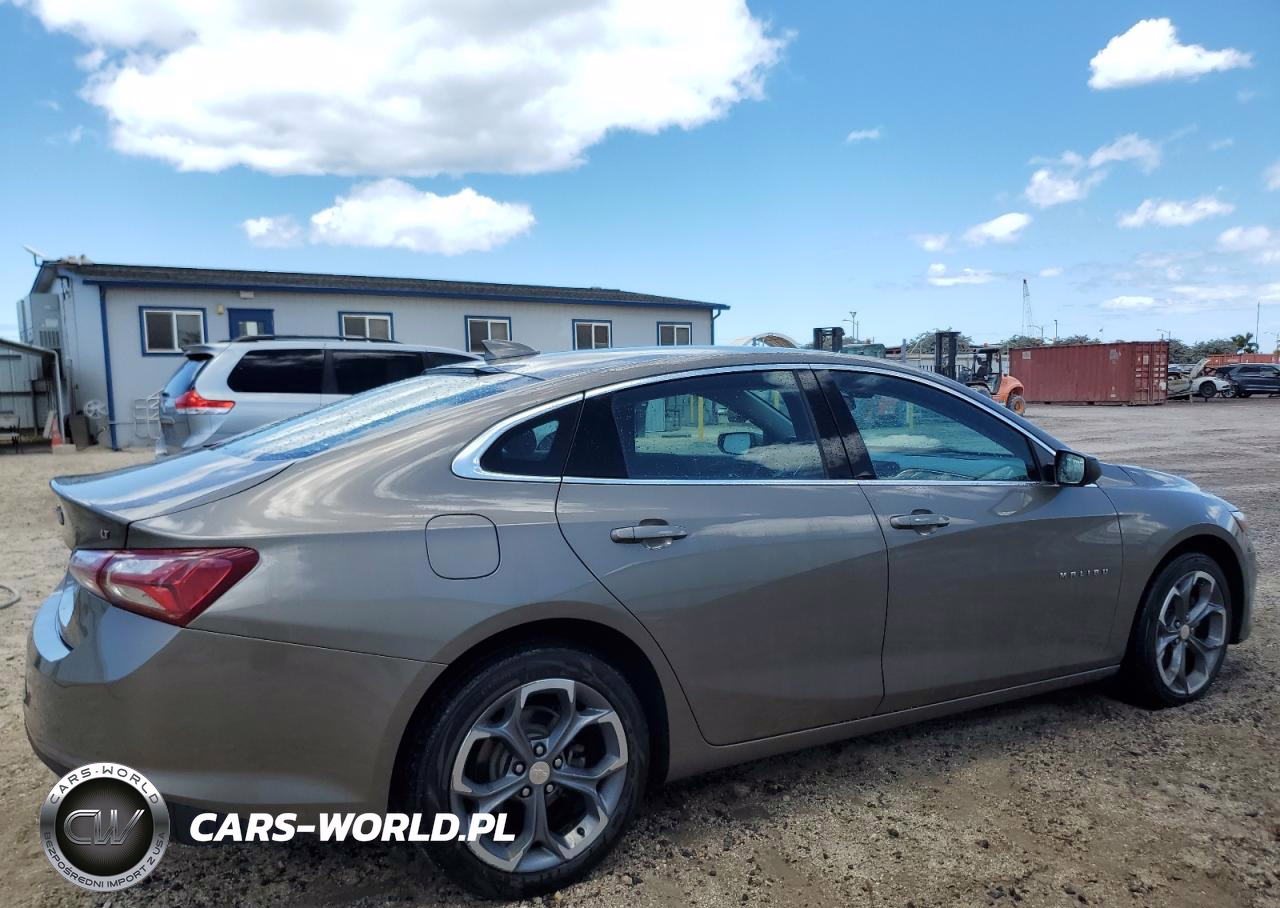 2020 Chevrolet Malibu Lt VIN:1G1ZD5ST0LF111061 - 3
