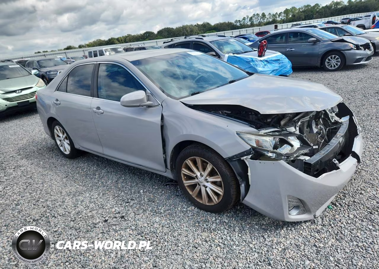 2012 Toyota Camry Xle VIN:4T1BF1FK1CU059279 - 4