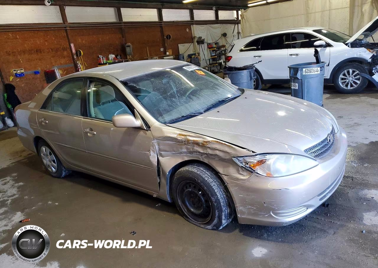 2004 Toyota Camry Le VIN:4T1BE32KX4U362048 - 4
