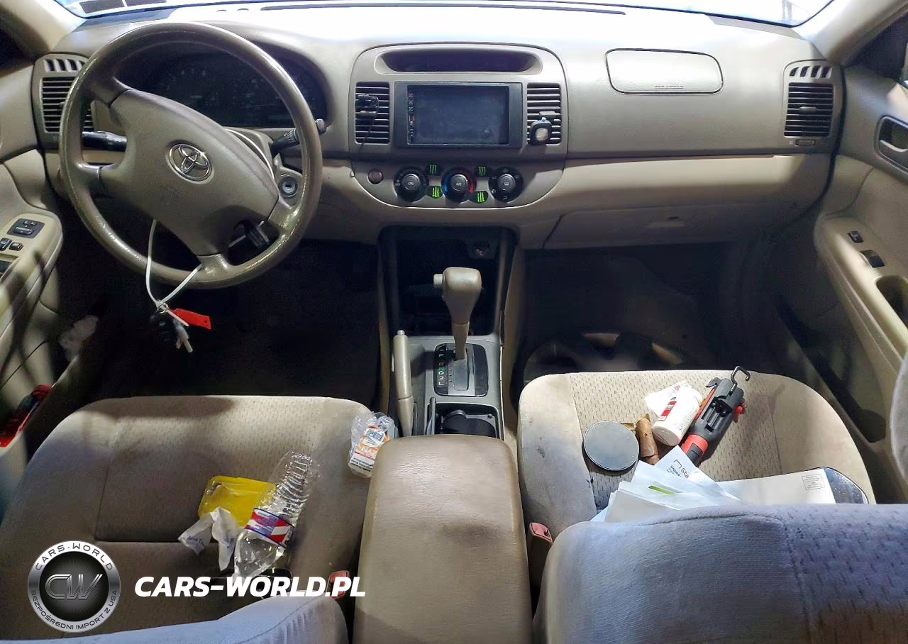 2004 Toyota Camry Le VIN:4T1BE32KX4U362048 - 8