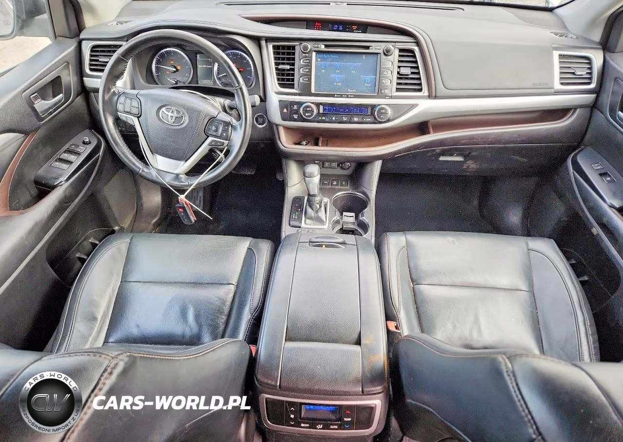 2018 Toyota Highlander Xle VIN:5TDJZRFH3JS529596 - 8