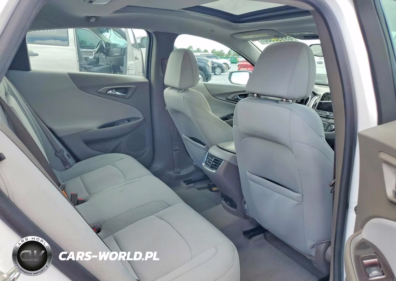2018 Chevrolet Malibu Lt VIN:1G1ZD5ST4JF128538 - 10