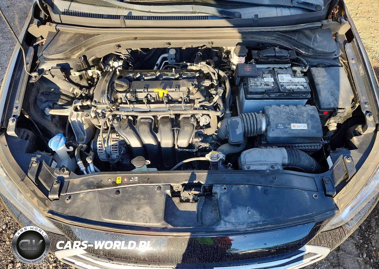 2018 Hyundai Elantra Sel VIN:5NPD84LF1JH324080 - 11
