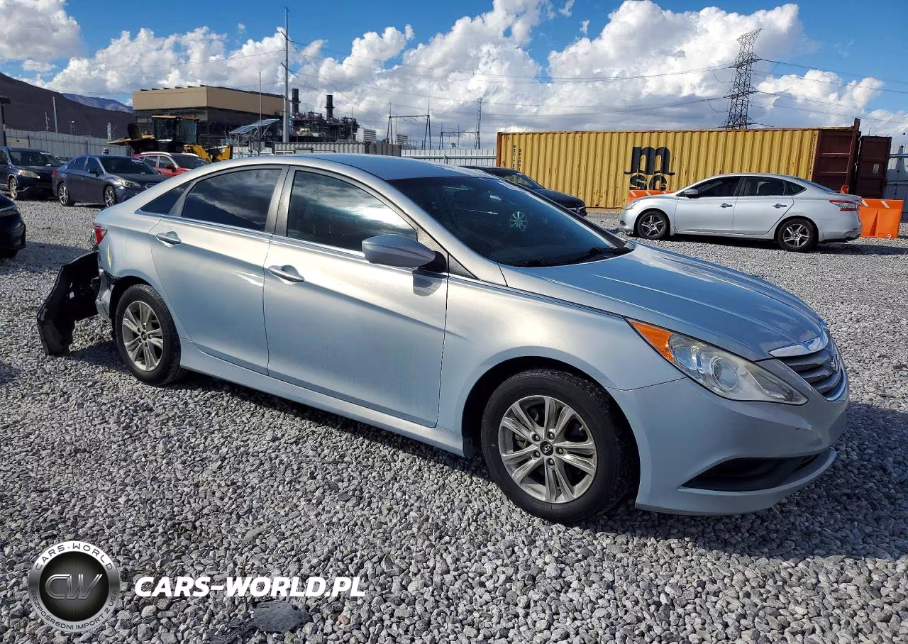 2014 Hyundai Sonata Gls VIN:5NPEB4AC6EH907233 - 4