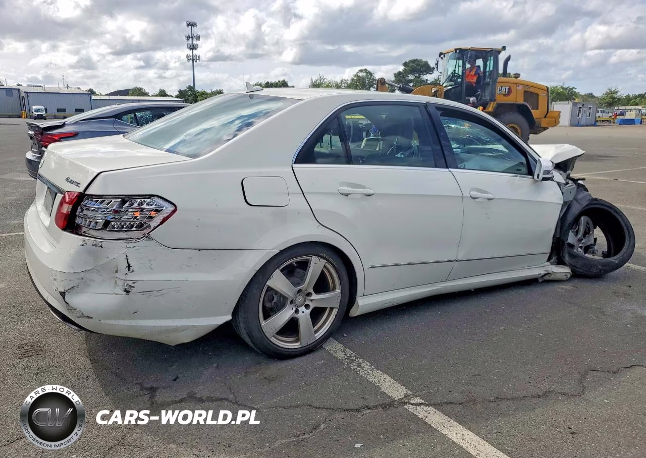 2010 Mercedes-Benz E 350 4Matic VIN:WDDHF8HB4AA110170 - 3