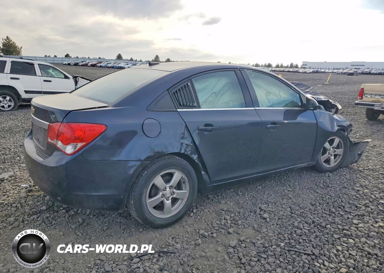 2014 Chevrolet Cruze Lt VIN:1G1PC5SB9E7159544 - 3