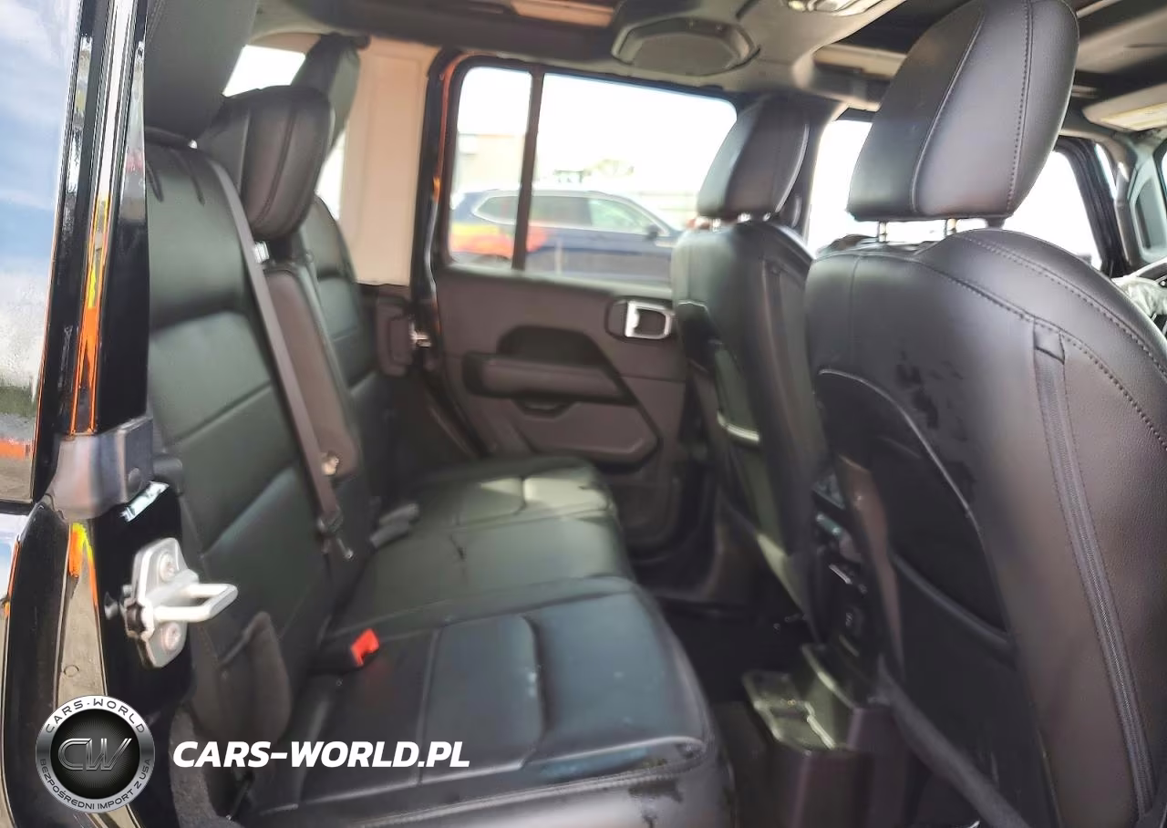 2023 Jeep Wrangler Sahara VIN:1C4HJXEG7PW653351 - 11