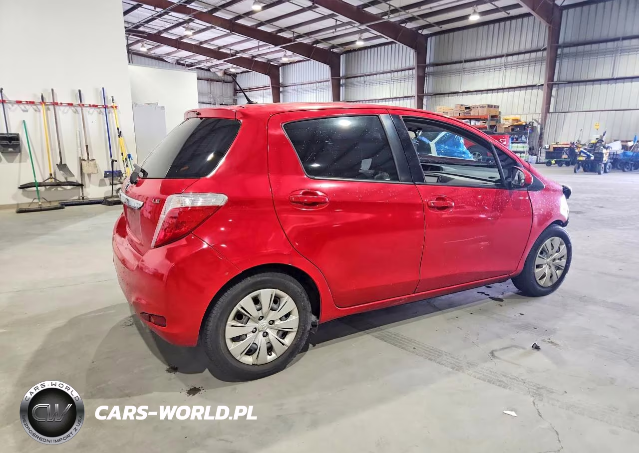 2012 Toyota Yaris 5-Door Le VIN:JTDKTUD30CD511510 - 3