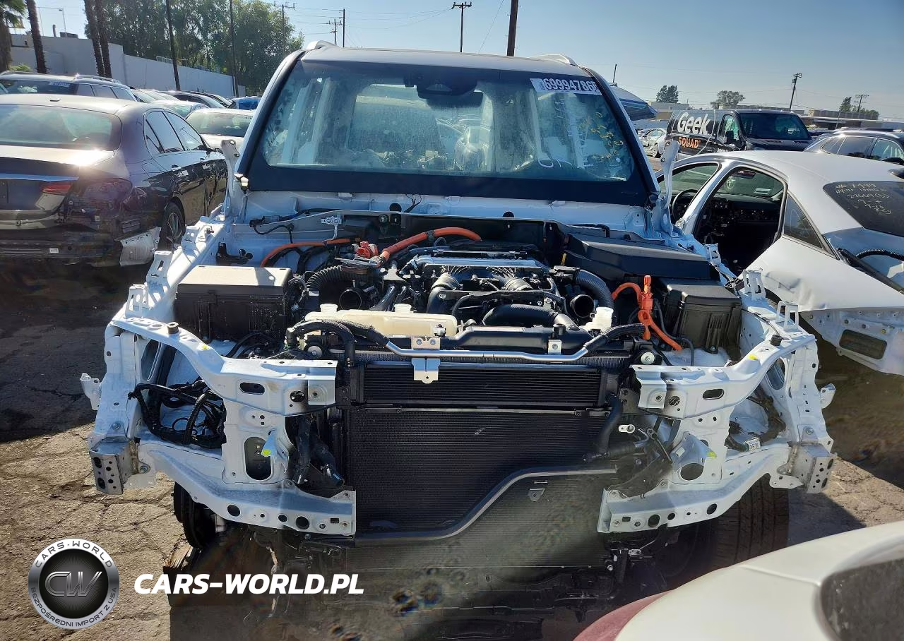 2026 Lexus Lx 700H Luxury VIN:JTJGD7CX6T4015665 - 5