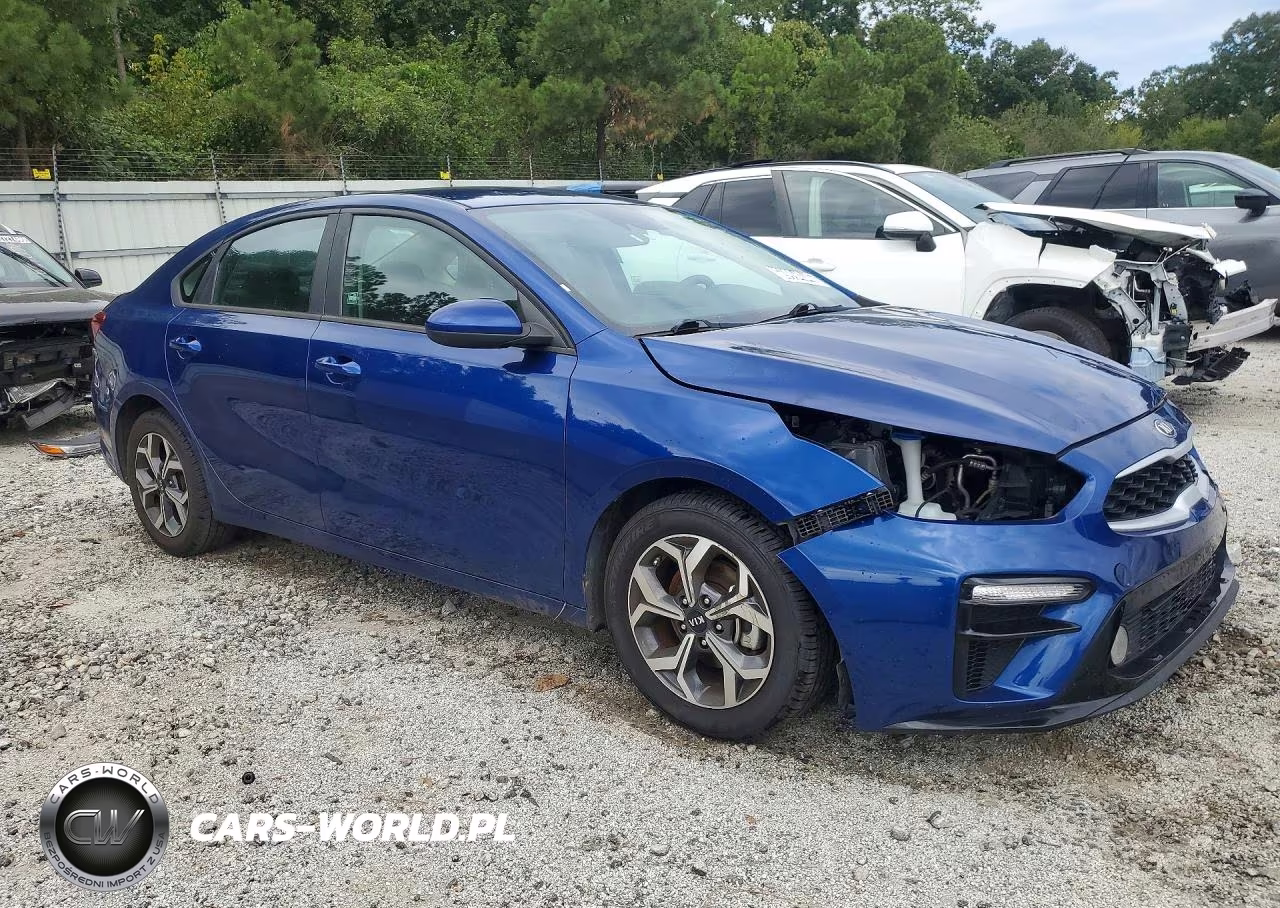 2021 Kia Forte Lxs VIN:3KPF24AD9ME347806 - 4
