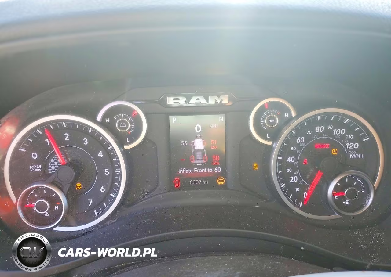 2026 Ram 2500 Big Horn VIN:3C6UR5DJ0TG318120 - 9