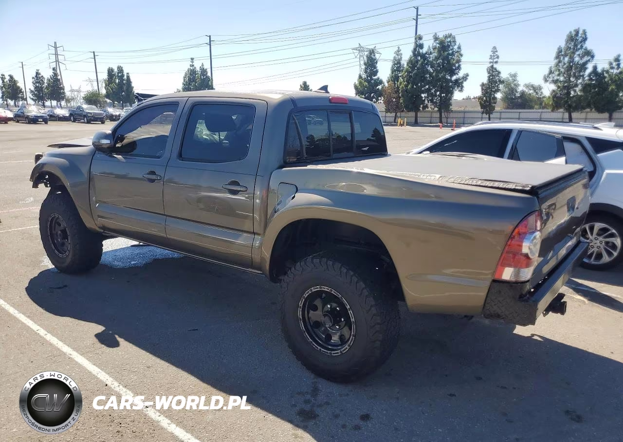 2015 Toyota Tacoma Double Cab Prerunner VIN:3TMJU4GNXFM182247 - 2